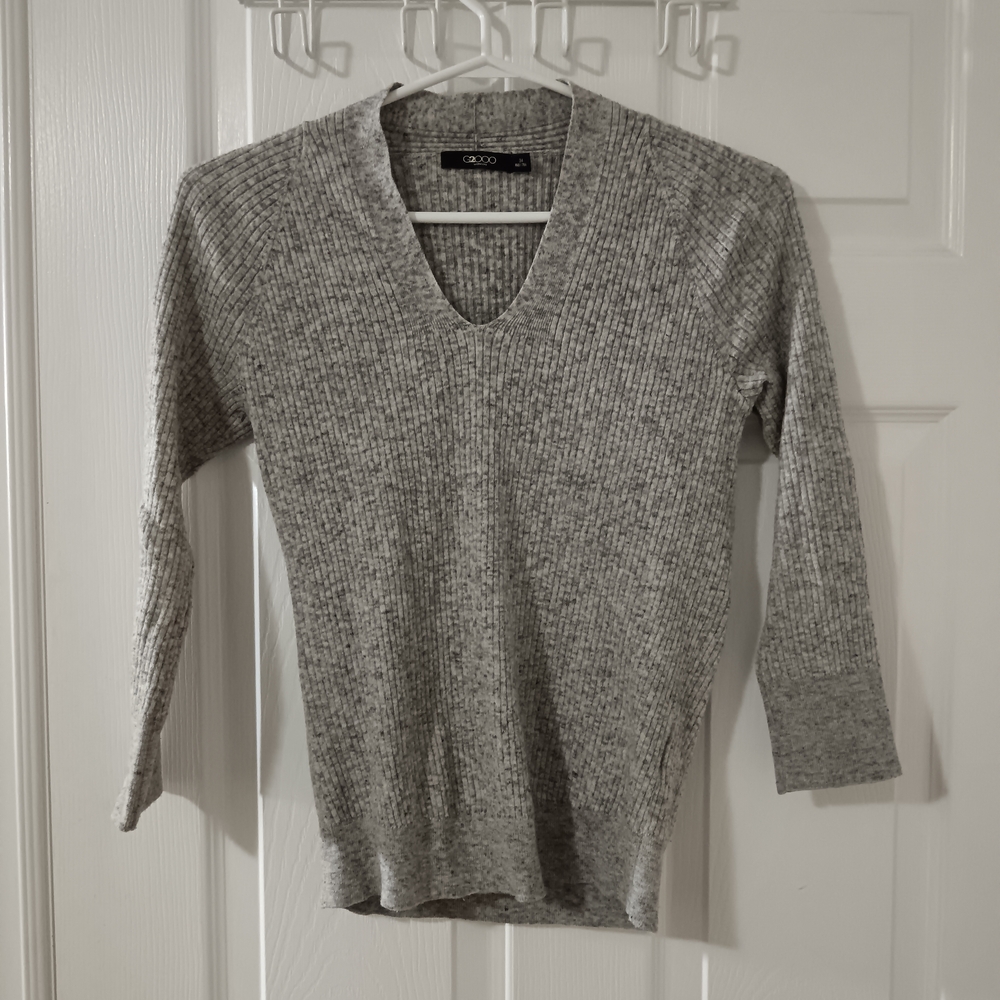 Gray V-Neck Ribbed Sweater